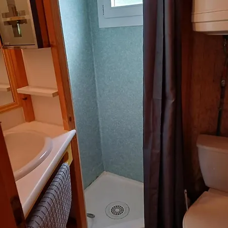 Châlet Bois 2 Ou 3 Personnes Avec Extérieur Privé Clôturé