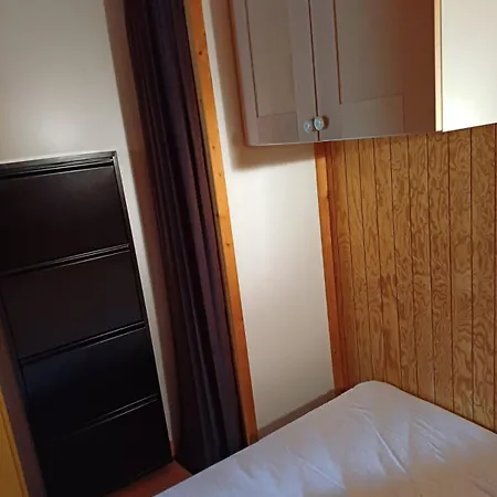 Châlet Bois 2 Ou 3 Personnes Avec Extérieur Privé Clôturé